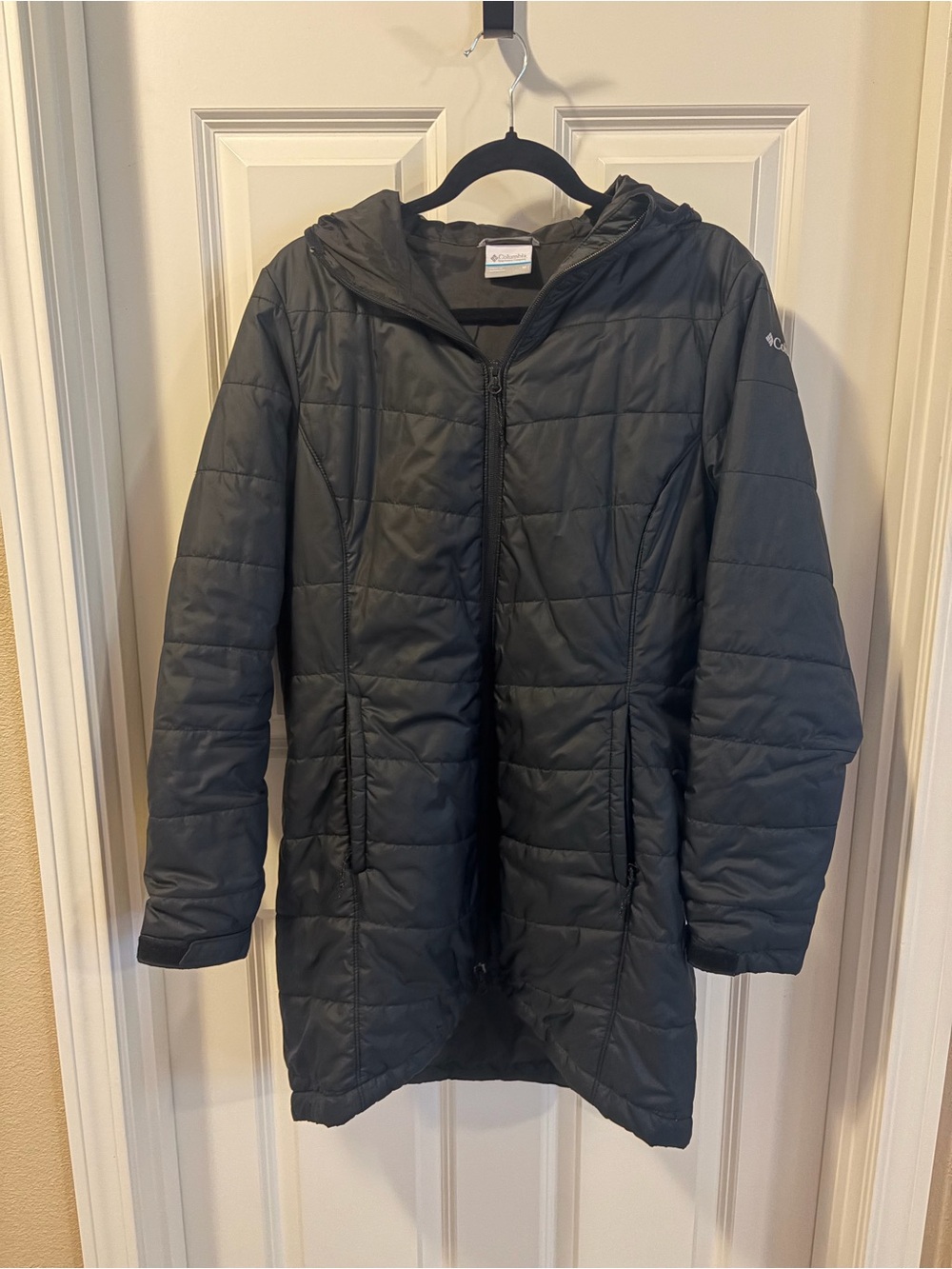 Columbia Women's Black Quilted Hooded Puffer Coat